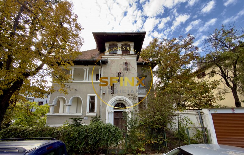 Primaverii, vila interbelica deosebita, 394 mp teren, 20 camere,